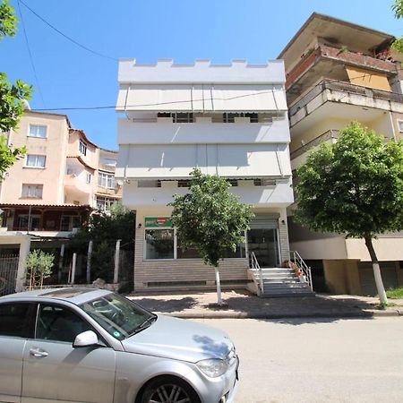 Grand Apartments Saranda Exterior photo